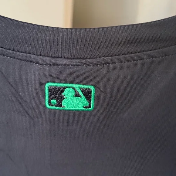 NWT MLB BOSTON CELTICS Black T-Shirt with Green Logo LARGE SIZE SET
